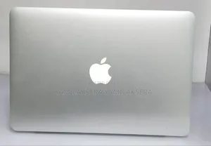 New Laptop Apple MacBook Pro 2015 8GB Intel Core i5 SSD 128GB