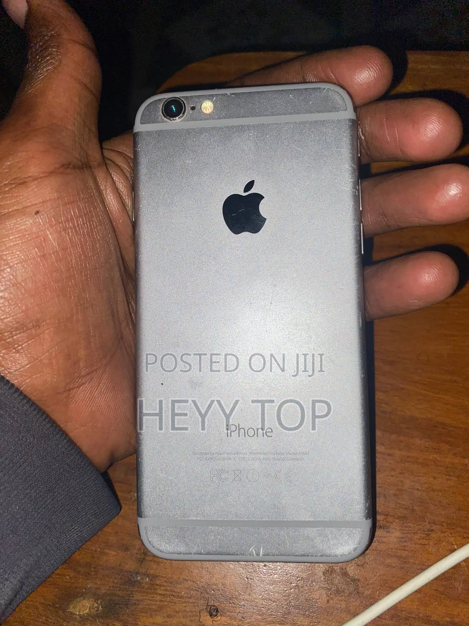 Apple iPhone 6 64 GB Gray
