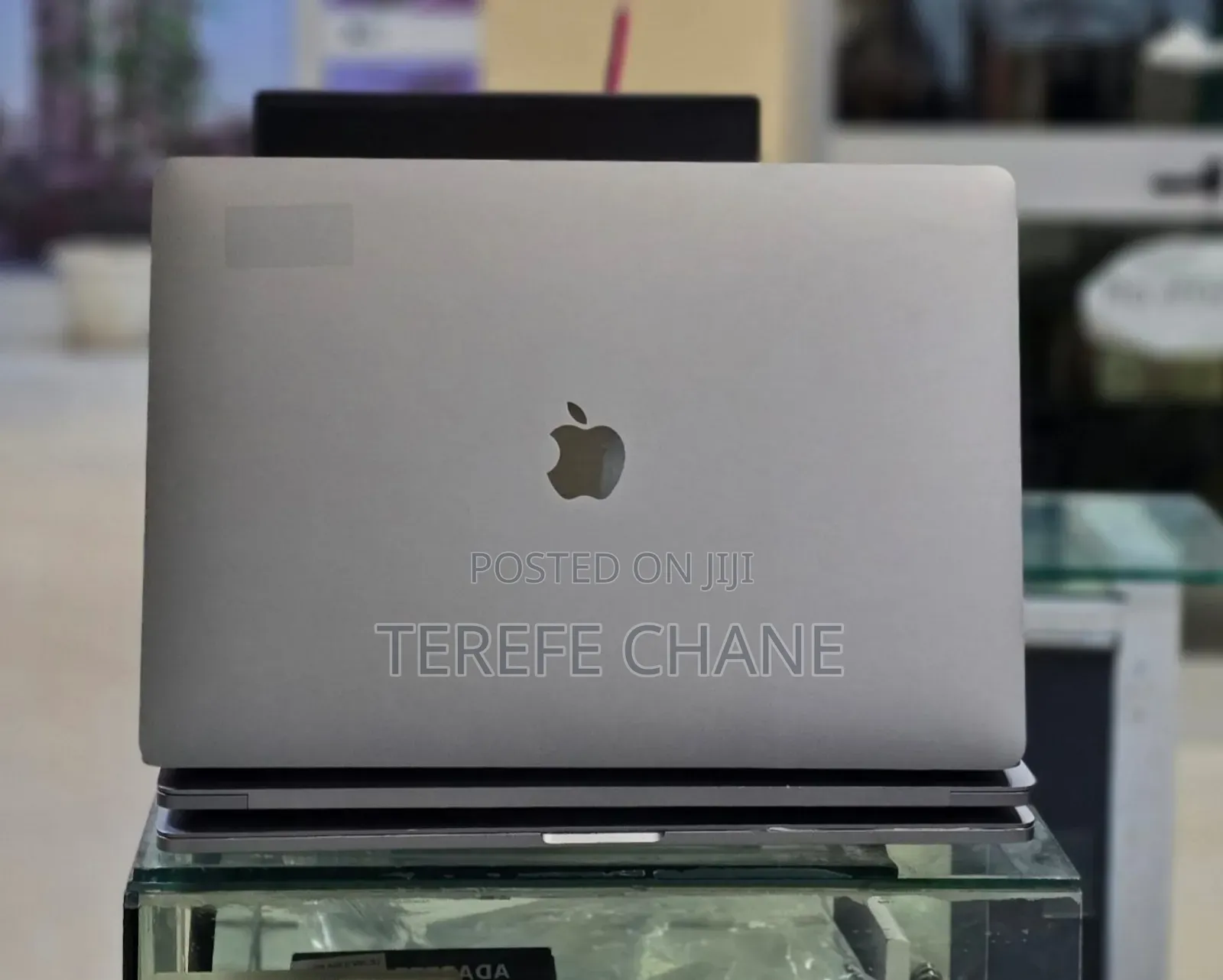 New Laptop Apple MacBook Pro 2017 16GB Intel Core i7 SSD 512GB