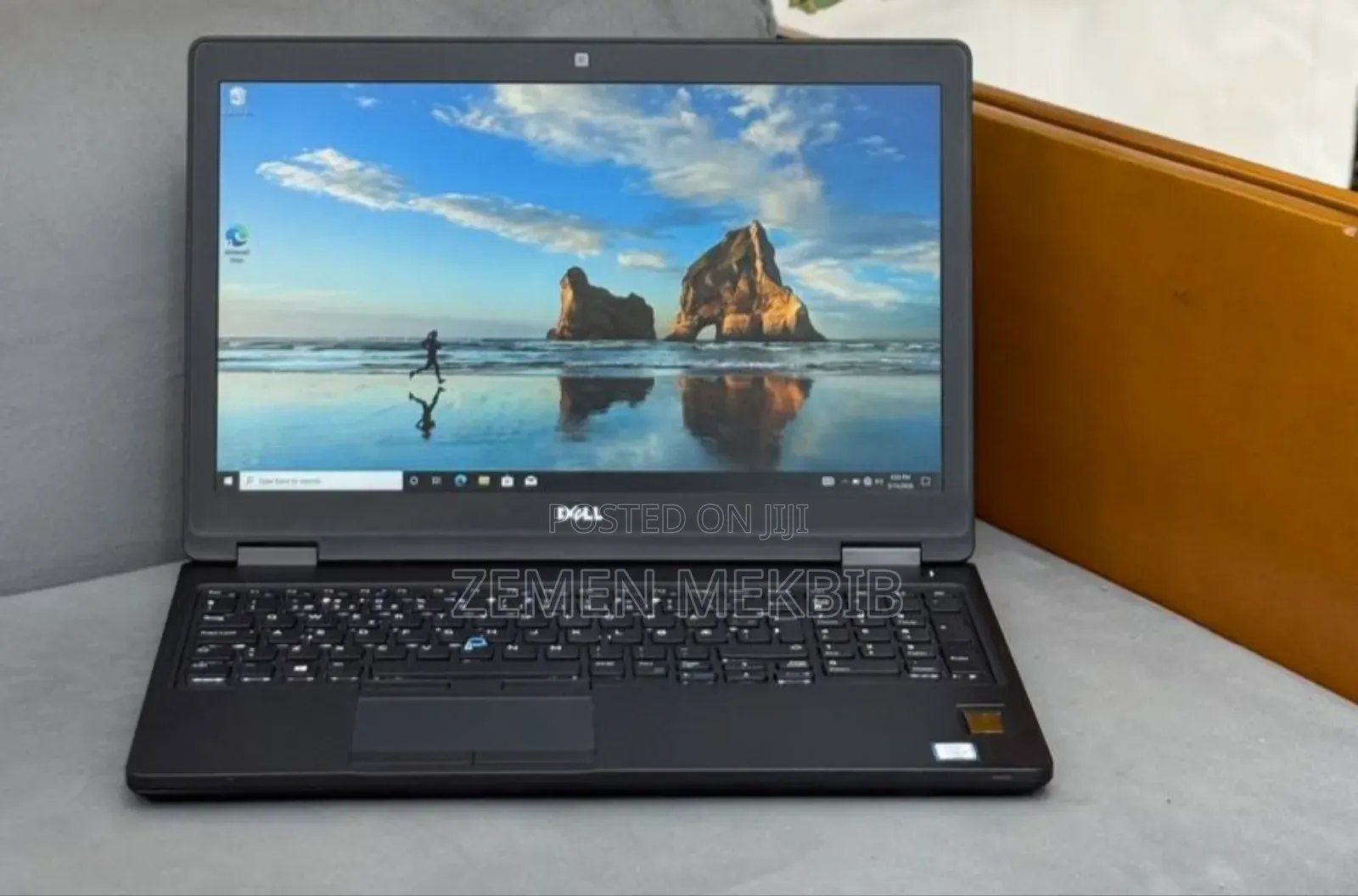 New Laptop Dell Latitude 5580 8GB Intel Core i5 SSD 256GB