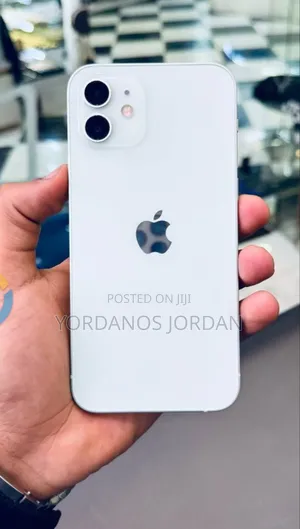 New Apple iPhone 12 128 GB White
