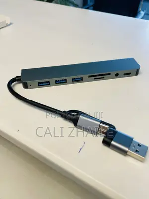 8 in 1 Adaptor