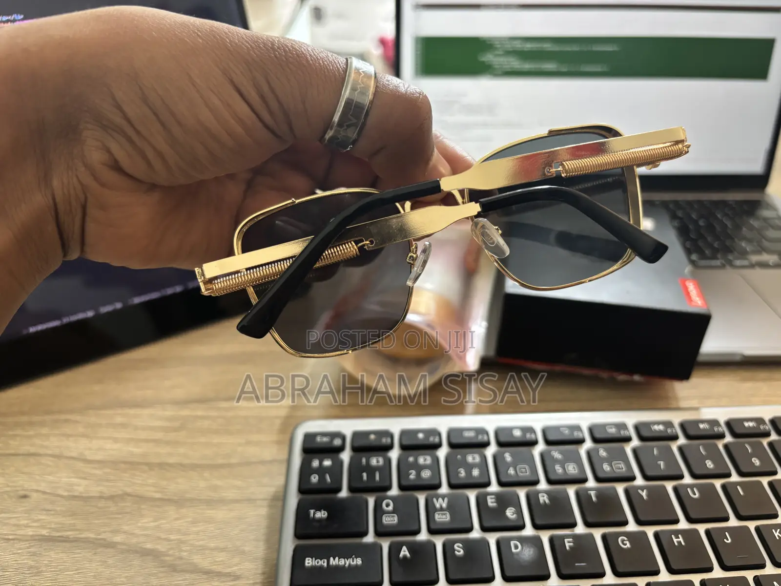 Artrue Rectangular, Retro Square, Aviator Sunglasses