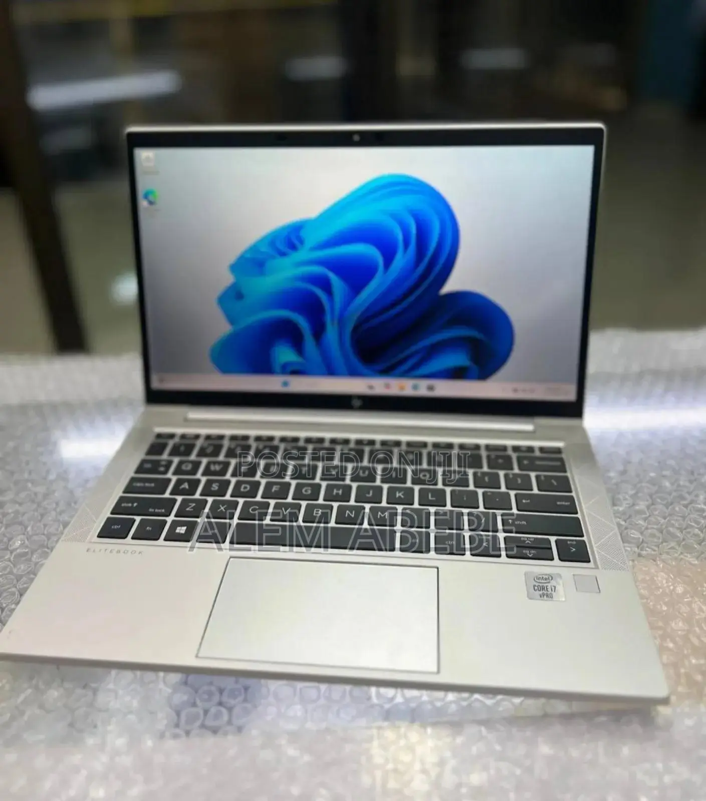 New Laptop HP EliteBook 830 G7 16GB Intel Core i7 SSD 512GB