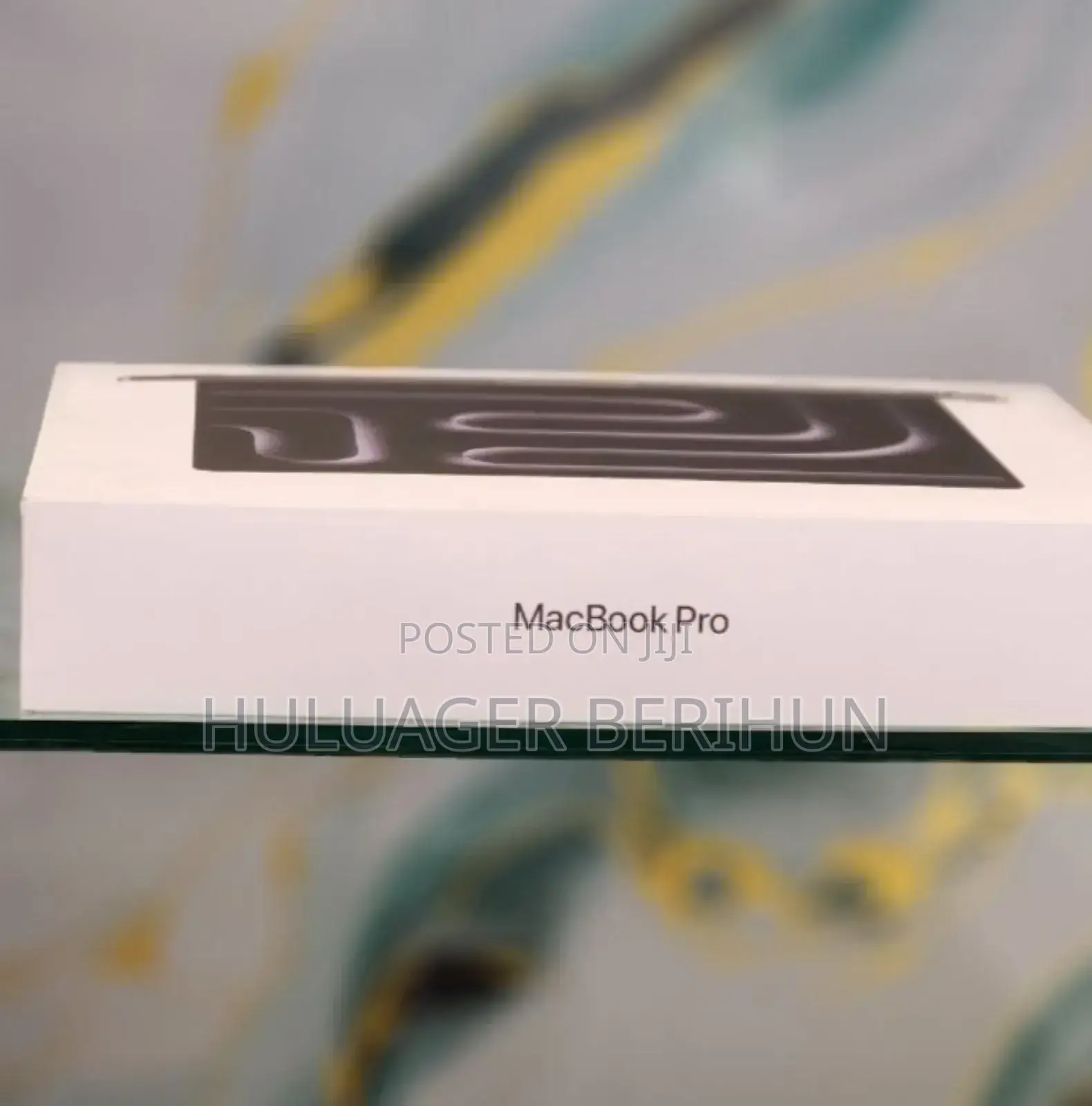 New Laptop Apple Macbook Pro 2025 M5 14-inch 16GB Apple M5 SSD 512GB