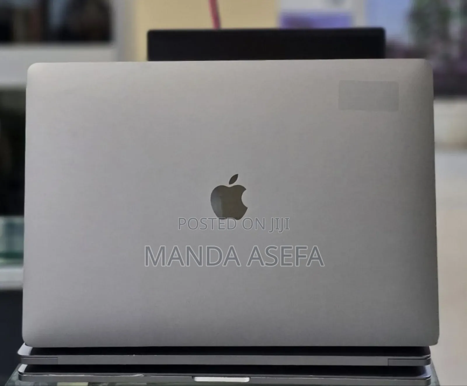 New Laptop Apple MacBook Pro 2017 16GB Intel Core i7 SSD 512GB