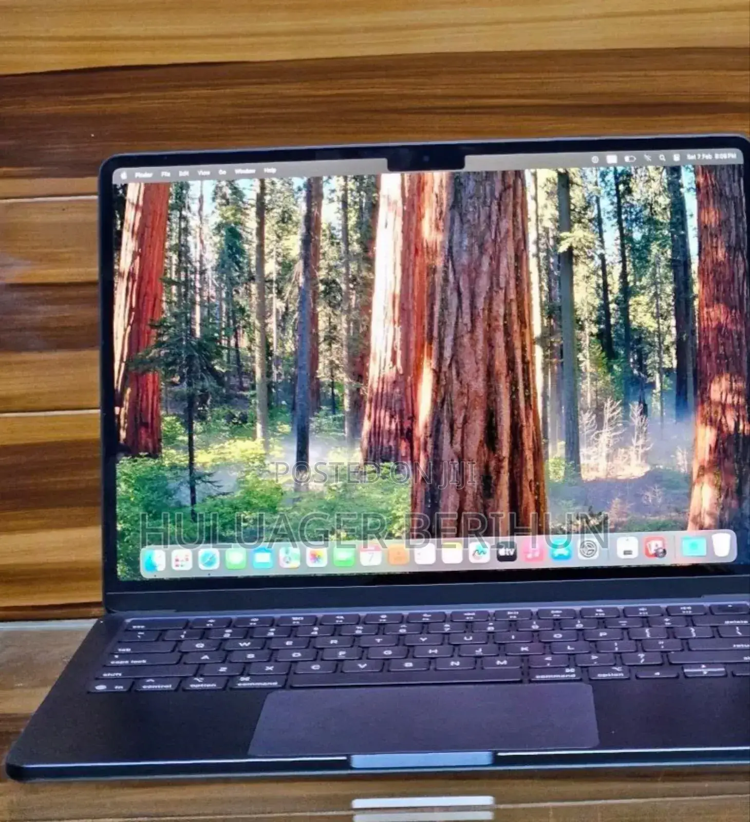 New Laptop Apple MacBook Air 2025 M4 13-inch 16GB Apple M4 SSD 512GB