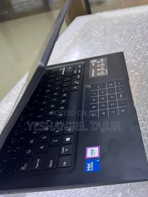New Laptop Asus VivoBook 15 X505BA 16GB Intel Core 5 SSD 512GB