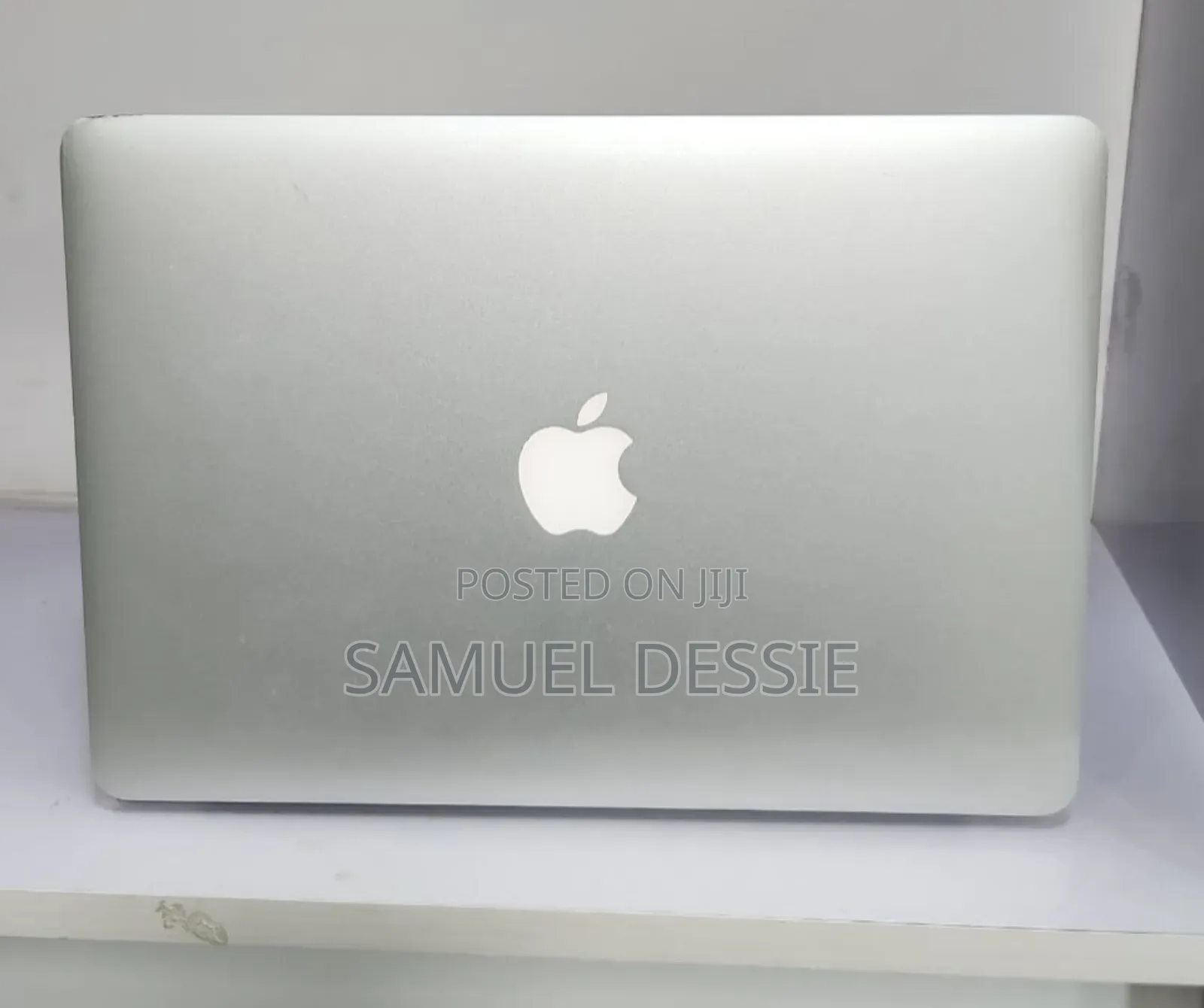 Laptop Apple MacBook Air 2012 4GB Intel Core i5 SSD 128GB