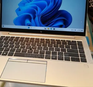 New Laptop HP EliteBook 840 G8 16GB Intel Core i7 SSD 512GB