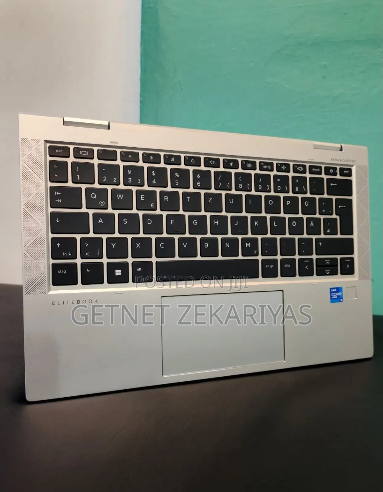 New Laptop HP EliteBook 1040 G8 16GB Intel Core i5 SSD 256GB