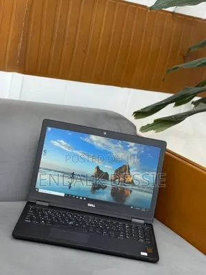 New Laptop Dell Latitude 15 5580 8GB Intel Core i5 SSD 256GB
