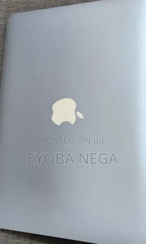 Laptop Apple MacBook Pro 2015 8GB Intel Core i7 SSD 256GB