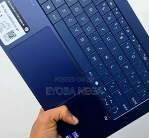 New Laptop HP OmniBook X Flip 14" 16GB Intel Core Ultra 7 SSD 1T
