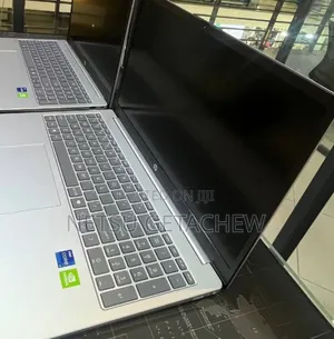 New Laptop HP Stream Notebook 8GB Intel Core i7 SSD 512GB