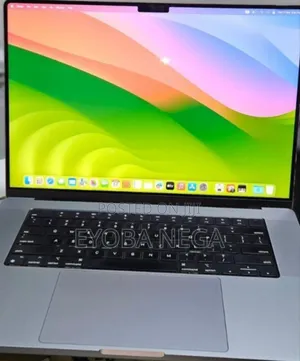New Laptop Apple MacBook Pro M1 32GB Apple M1 SSD 1T