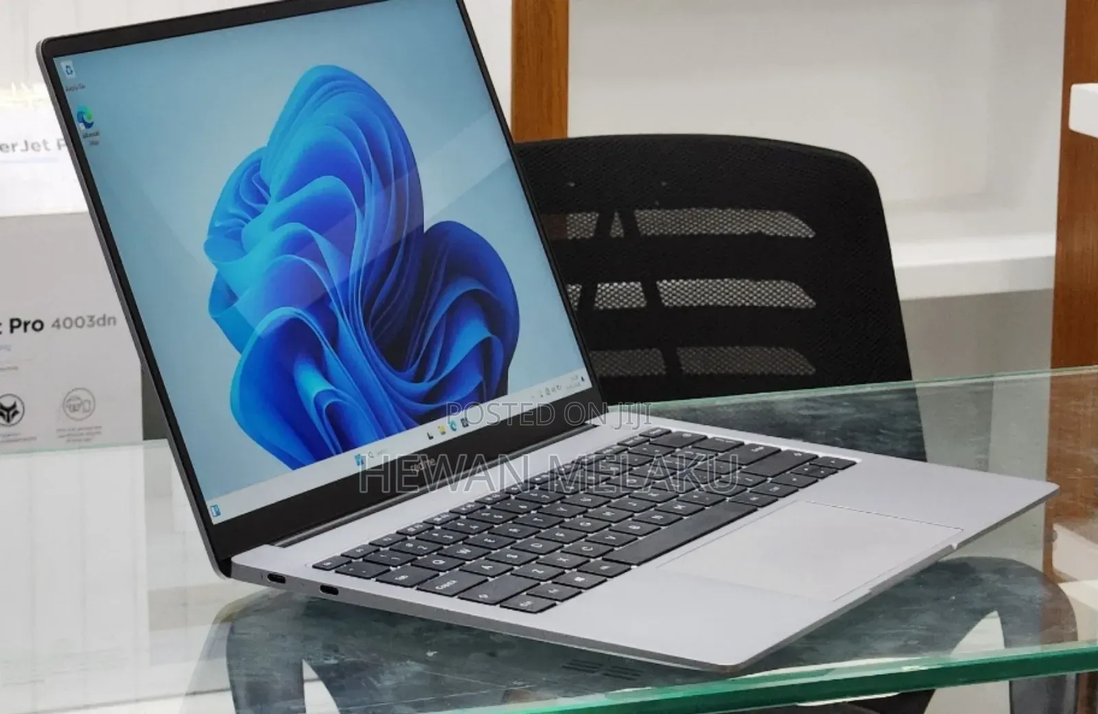 New Laptop 8GB Intel Core i5 SSD 512GB