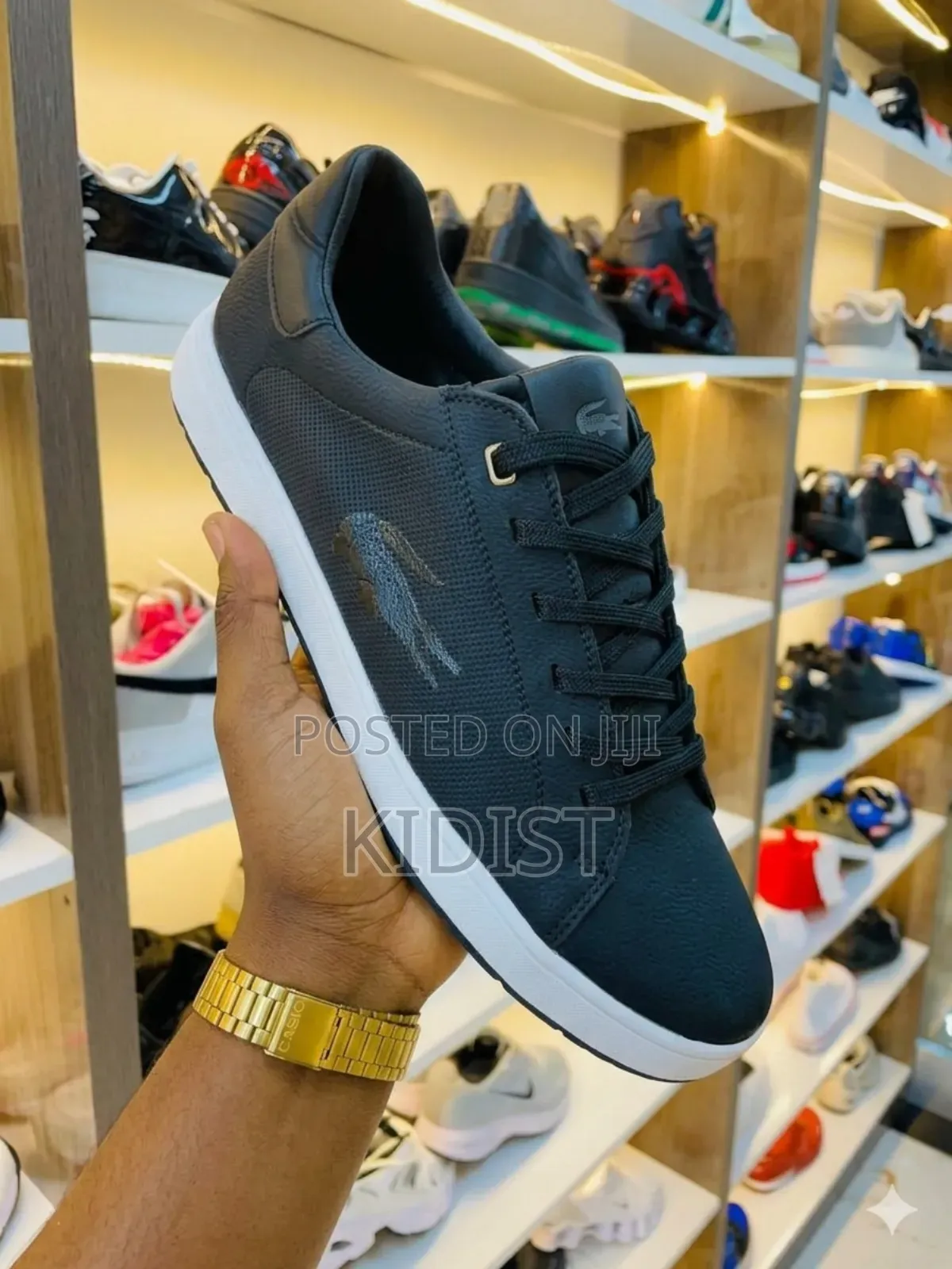 Lacoste Sneakers