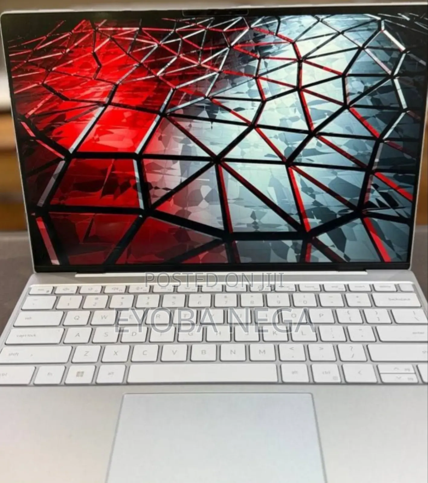 New Laptop Dell XPS 13 8GB Intel Core i5 SSD 256GB