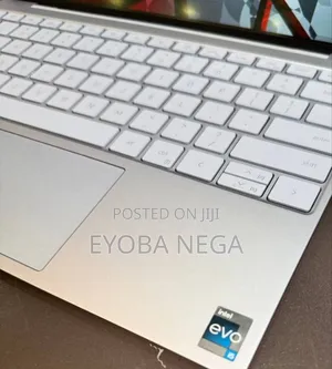 New Laptop Dell XPS 13 8GB Intel Core i5 SSD 256GB