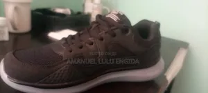 Skechers Shoe