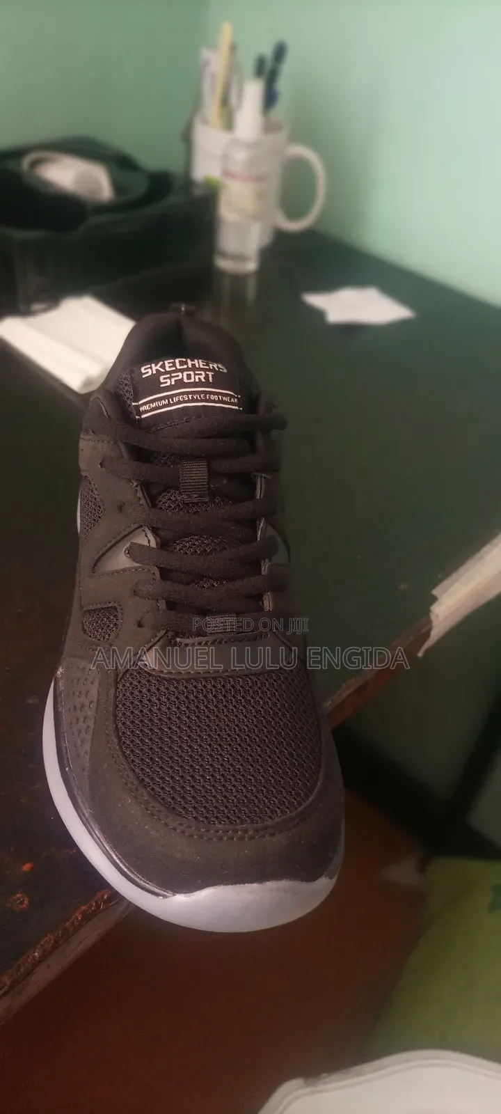 Skechers Shoe