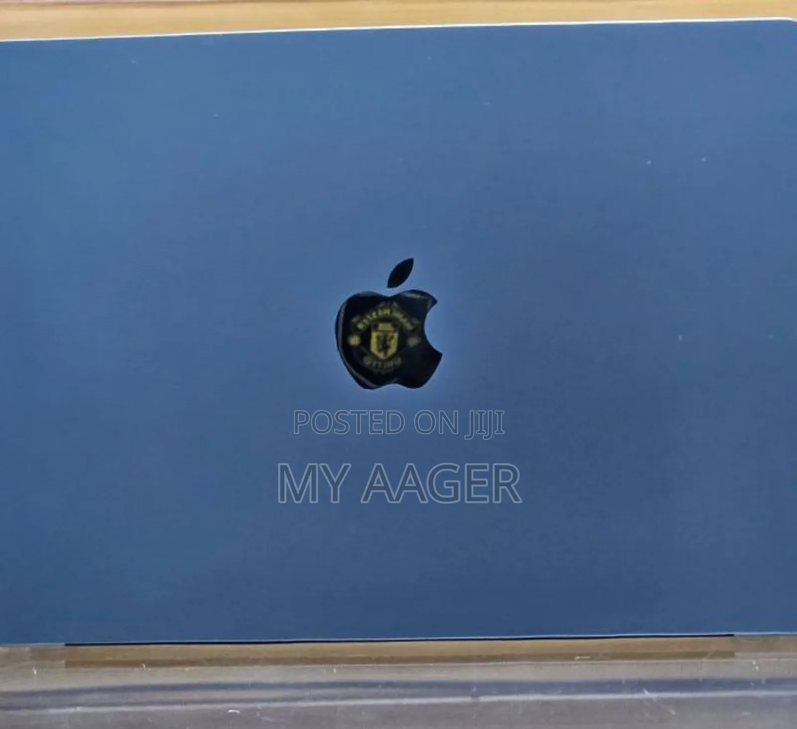 New Apple MacBook Air 2025 M4 13-inch 16GB Intel Core i7 SSD 256GB