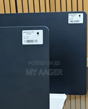 New Apple MacBook Air 2025 M4 13-inch 16GB Intel Core i7 SSD 256GB