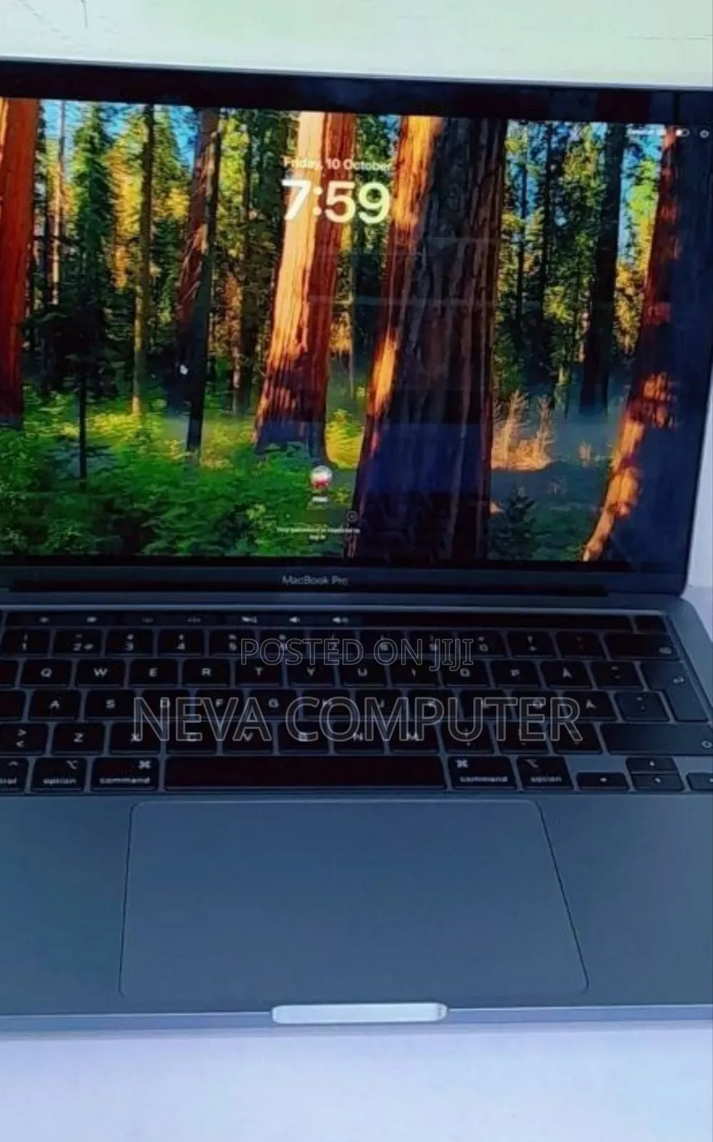 New Laptop Apple MacBook Pro M1 8GB Apple M1 Pro SSD 256GB