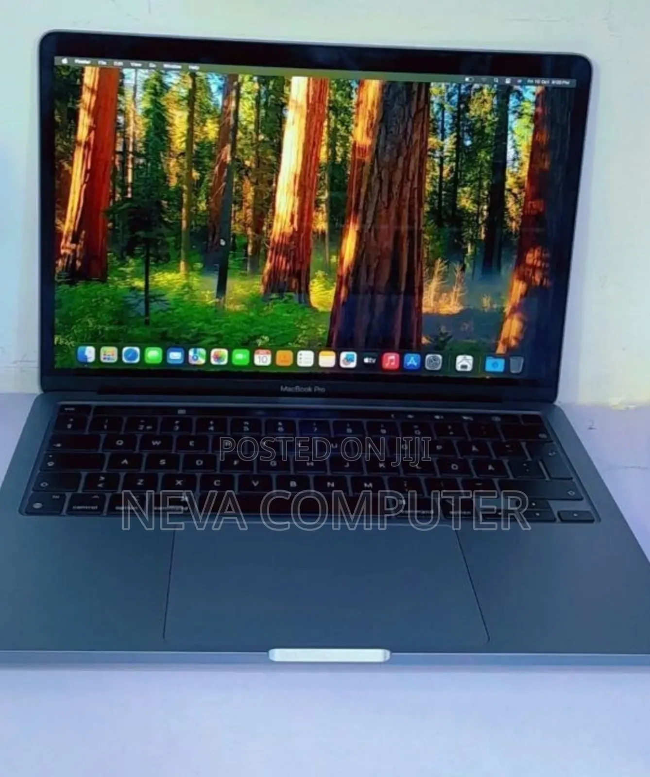 New Laptop Apple MacBook Pro M1 8GB Apple M1 Pro SSD 256GB