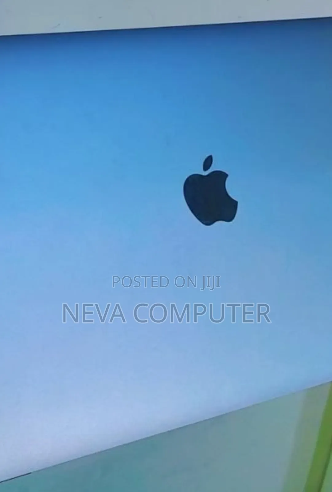 New Laptop Apple MacBook Pro M1 8GB Apple M1 Pro SSD 256GB