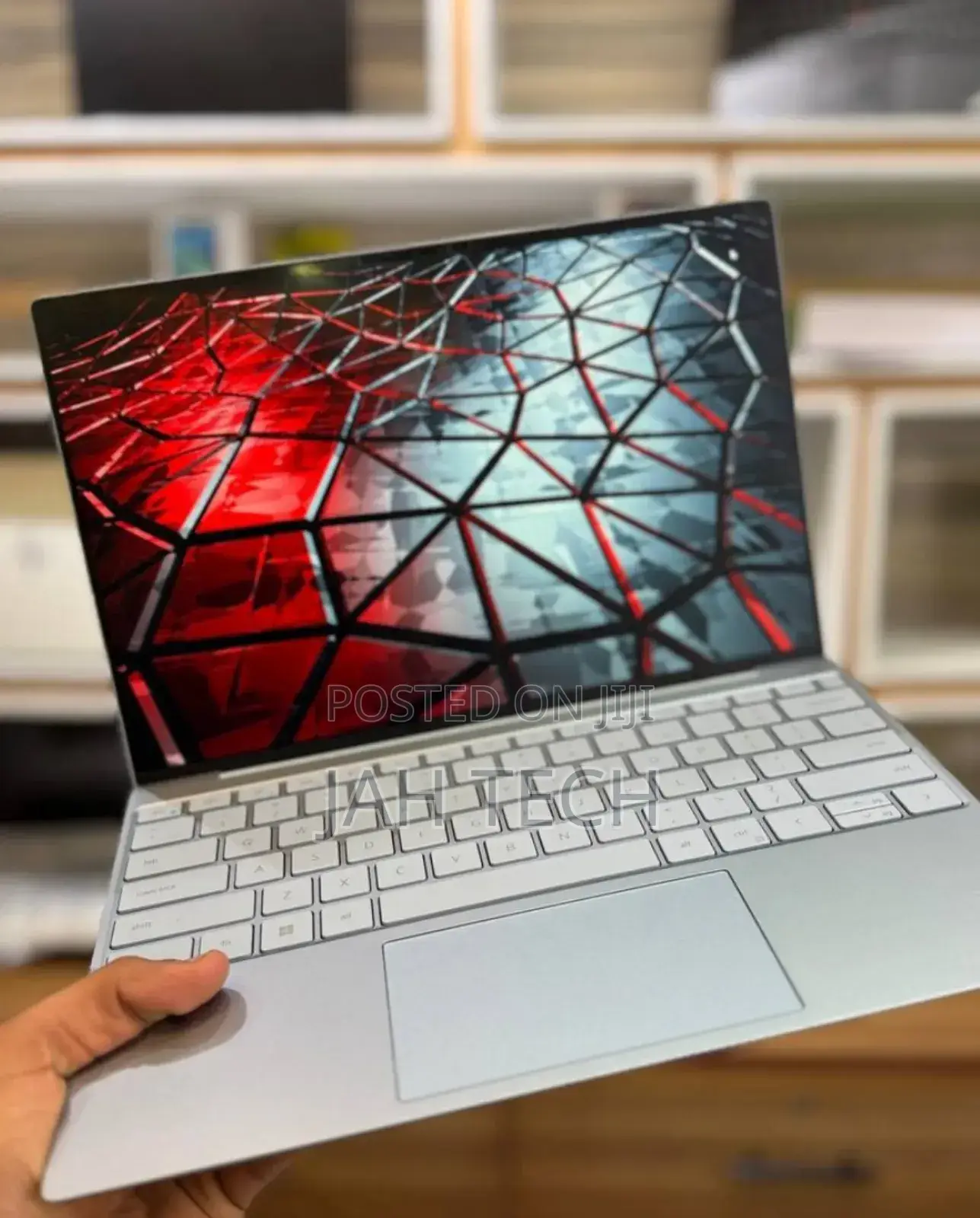 New Laptop Dell XPS 13 8GB Intel Core i5 SSD 256GB