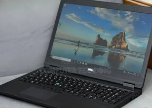 New Laptop Dell Latitude 15 5580 8GB Intel Core i5 SSD 256GB