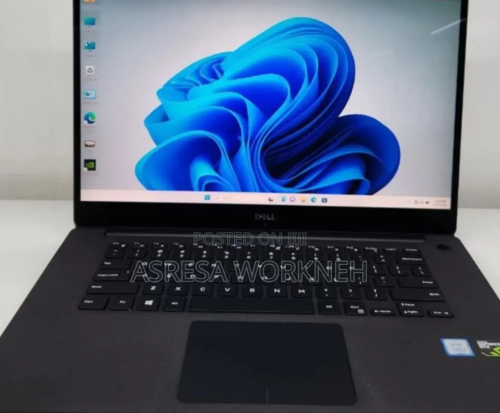 New Laptop Dell 16GB Intel Core i7 SSD 512GB