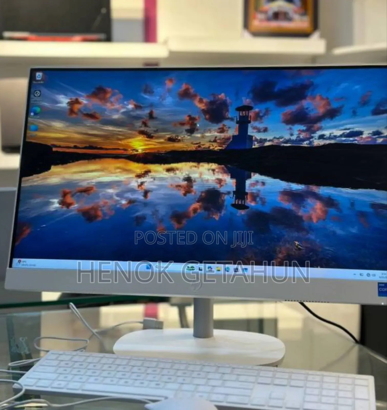 New Laptop HP OmniStudio X All-in-One 16GB Intel Core i5 SSD 1T