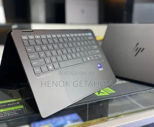 New Laptop HP OmniBook Ultra Flip 14" 32GB Intel Core Ultra 7 SSD 2T