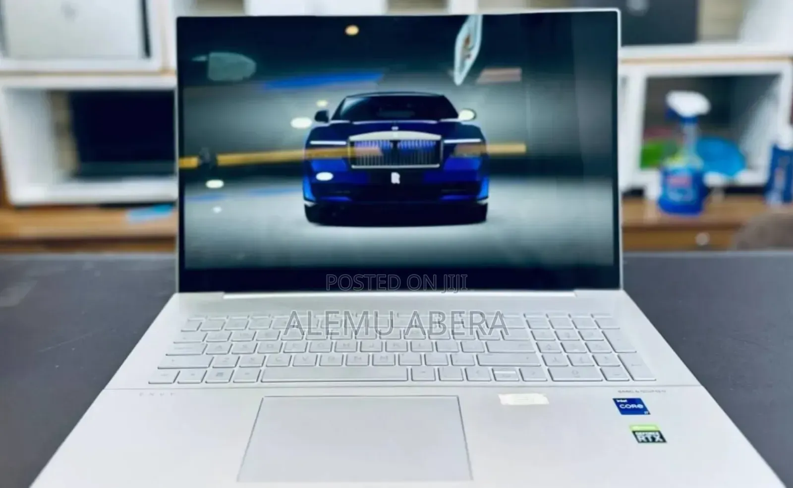New Laptop HP Envy 17 16GB Intel Core i7 SSD 512GB