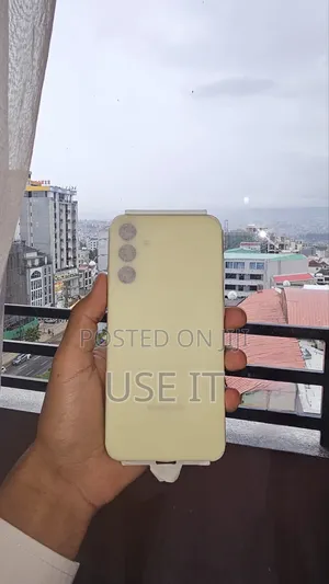 New Samsung Galaxy A15 128 GB Yellow