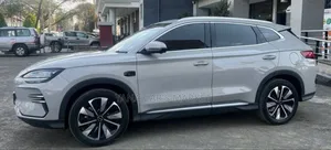 BYD Song Plus 2025 White