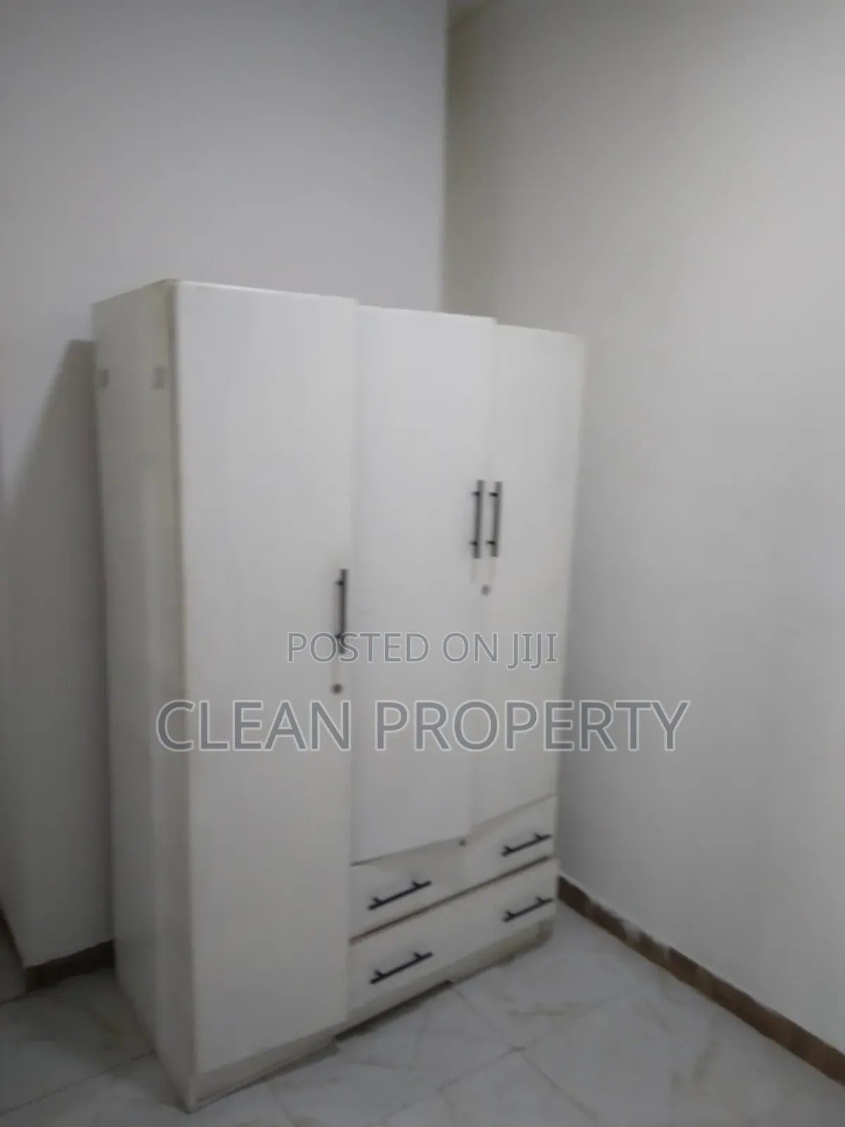 1bdrm House in Clean Properties, Bole for rent