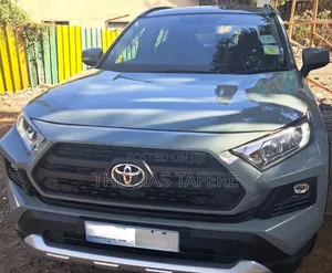 Toyota RAV4 2023