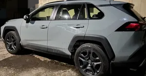 Toyota RAV4 2023