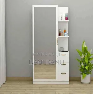 Dressing With Shelf