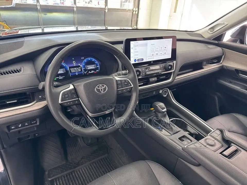 Toyota Grand Highlander Hybrid Limited AWD 2024 Black