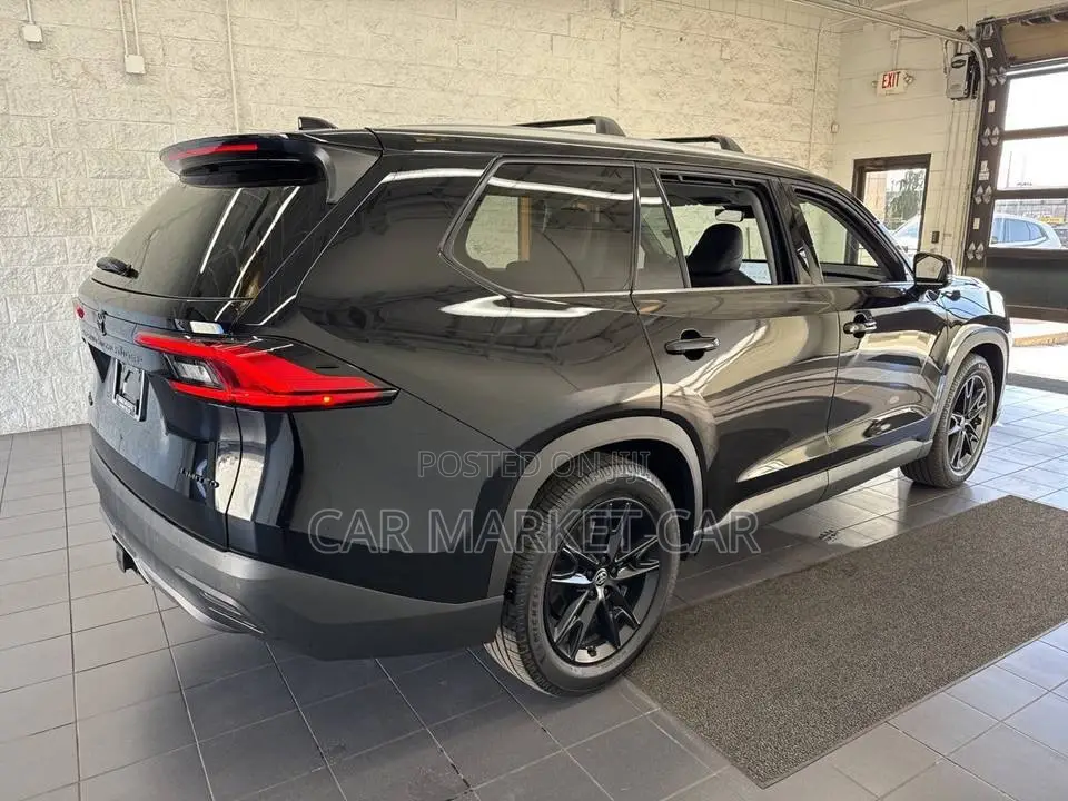 Toyota Grand Highlander Hybrid Limited AWD 2024 Black
