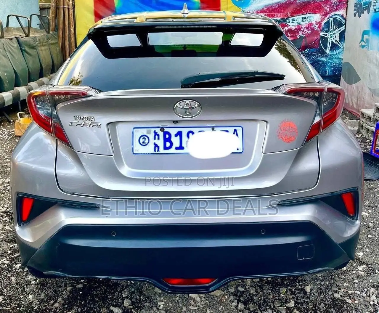 Toyota C-HR 2017 Gray