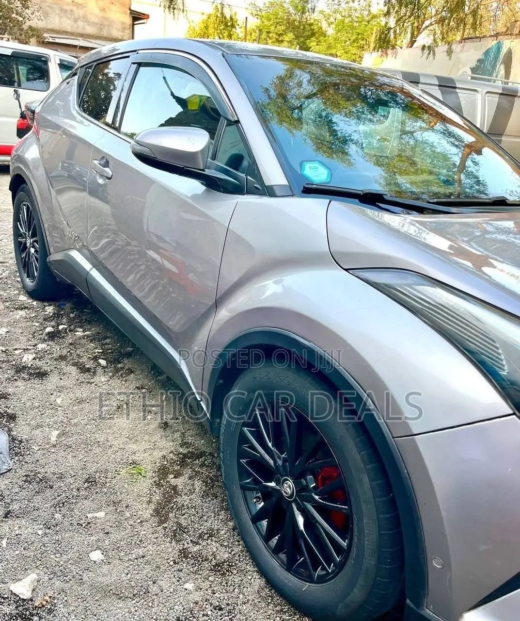 Toyota C-HR 2017 Gray