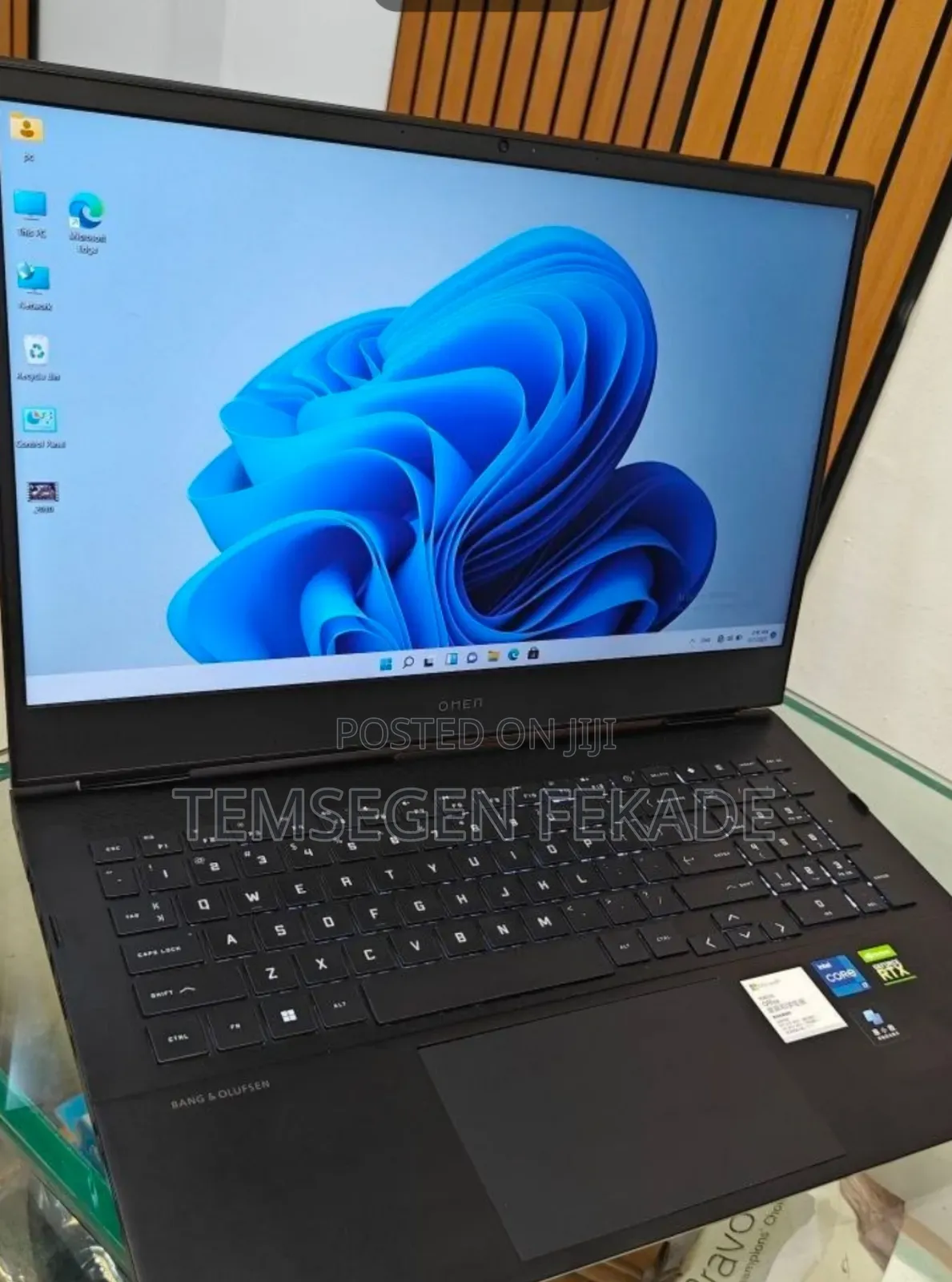 New Laptop HP Omen 15 16GB Intel Core i7 SSD 512GB