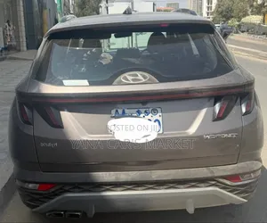 Hyundai Tucson Hybrid 2023