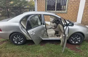 Toyota Corolla 2003 Silver